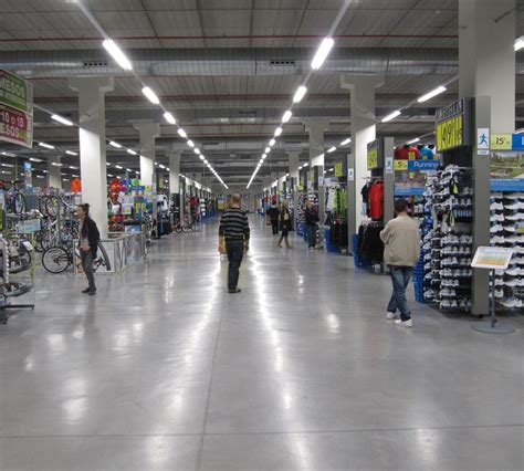 mollet del valles decathlon|DECATHLON Mollet del Vallès